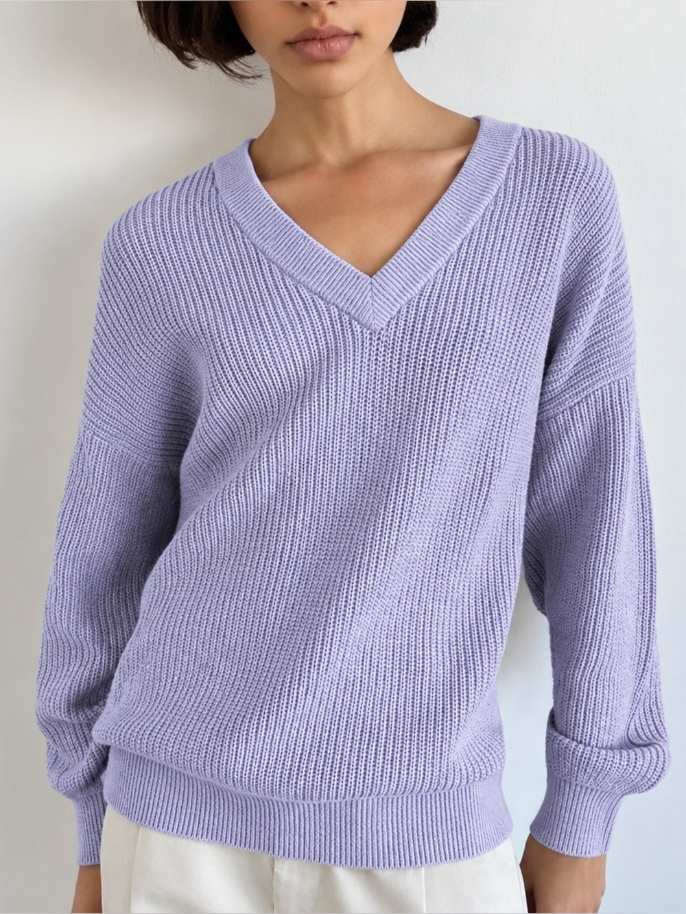 ARITZIA TNA Beacon V-Neck SWEATER 💜